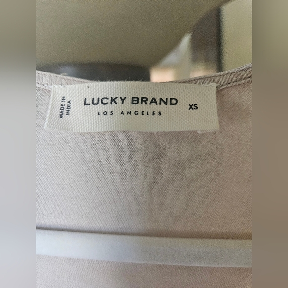 NWOT Lucky Brand embroidered blouse in rosewood - Picture 10 of 13